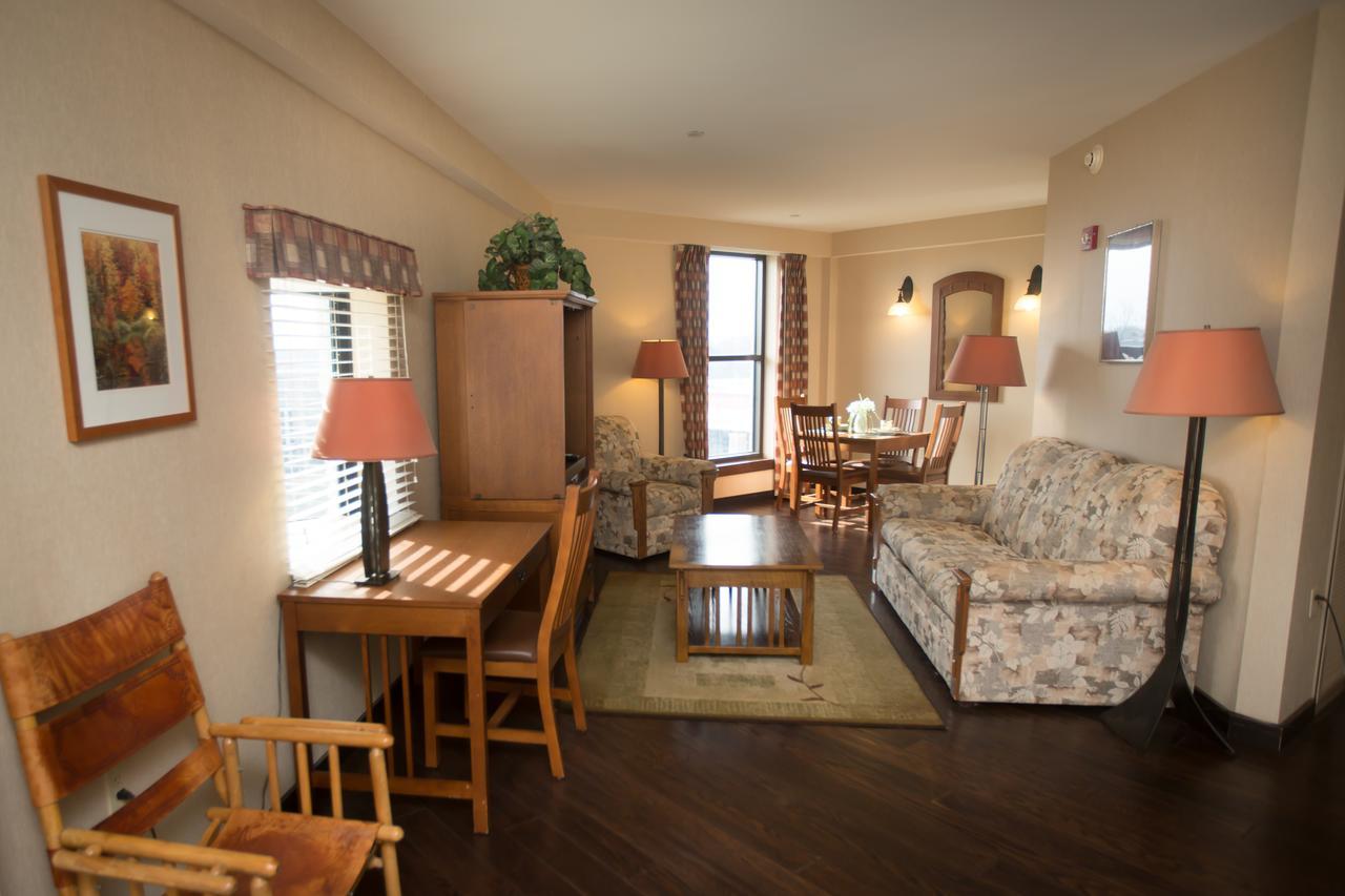 Clifty Inn Madison Room photo